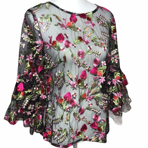 Weavz Embroidered Floral Bell Sleeve Sheer Top S - Picture 13 of 14